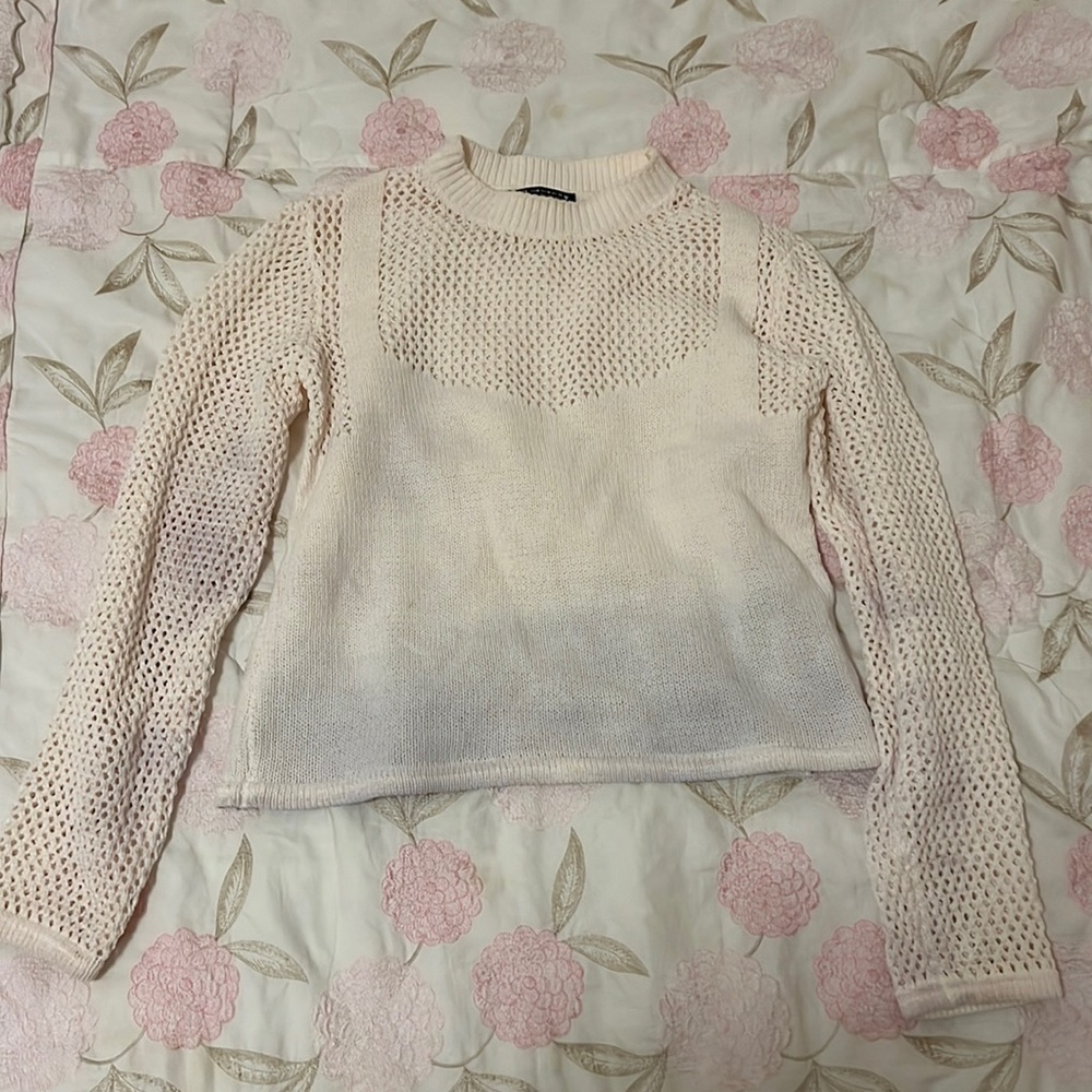 Zara Sweater M